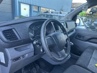 Peugeot Expert 2.0 BlueHDI picture 12