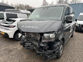 krockskadad bil bedrijf Volkswagen Crafter 2.0 TDI 2024/11