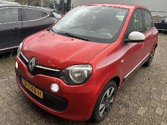 krockskadad bil auto Renault Twingo 1.0 2016/6