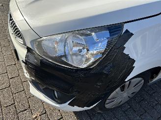 Mitsubishi Space-star 1.0 picture 2