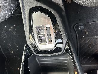 Peugeot 208 1.2 Hybrid  Automaat Style  met 2836 Km  ( nieuwprijs 30500,00 ) picture 9