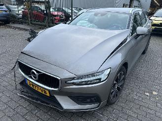 Volvo V-60 2.0 Hybride B3 Automaat Business Pro picture 1