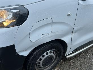 Peugeot Expert Electrisch   Automaat  9 persoons picture 2