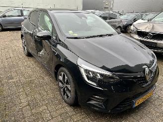 Renault Clio 1.0 TCE  Evolution picture 3