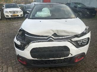 Citroën C3 1.2 PureTech C-Series picture 2