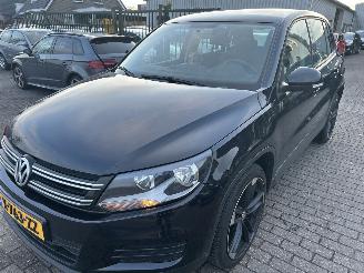 skadebil auto Volkswagen Tiguan 1.4 TSI 2014/5