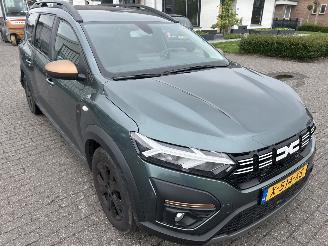 Dacia Jogger 1.0 TCe  Extreme  7 Persoons  ( LPG G3 ) picture 3