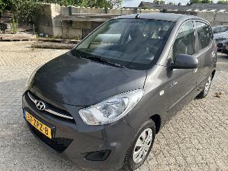 škoda osobní automobily Hyundai I-10 1.0 2013/2