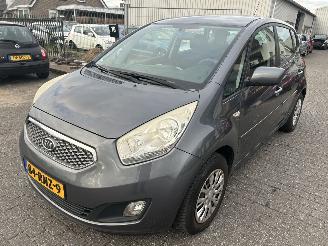 damaged passenger cars Kia Venga 1.4 2011/9
