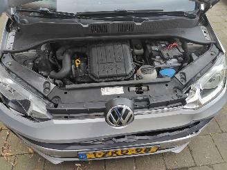 Volkswagen Up! 1.0 High Up! picture 17