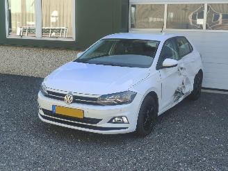 Unfallwagen Volkswagen Polo 1.0 MPI Comfortline Navi Clima 2020/1