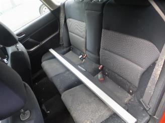 Subaru Legacy  picture 10