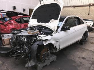 Dezmembrări autoturisme Mercedes C-klasse C (W204), Sedan, 2007 / 2014 6.2 C-63 AMG V8 32V 2012