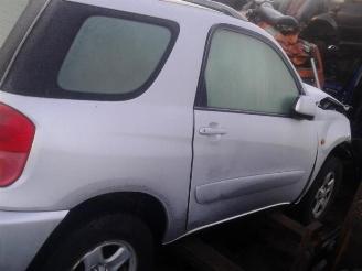 Vrakbiler auto Toyota Rav-4  2001/10
