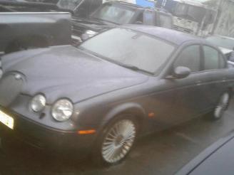 Jaguar S-type  picture 2