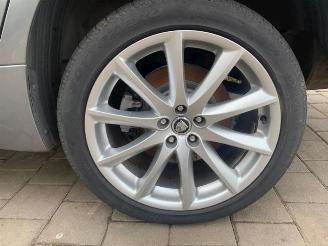 Jaguar XJ  picture 13