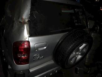 Toyota Rav-4 RAV4 (A2), Terreinwagen, 2000 / 2005 2.0 16V VVT-i 4x4 picture 4