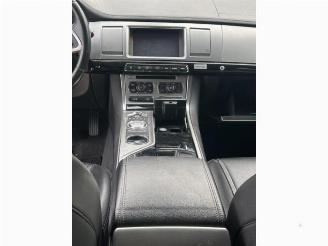 Jaguar XF  picture 11