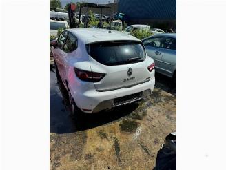 Sloopauto Renault Clio Clio IV (5R), Hatchback 5-drs, 2012 / 2021 0.9 Energy TCE 90 12V 2014/6