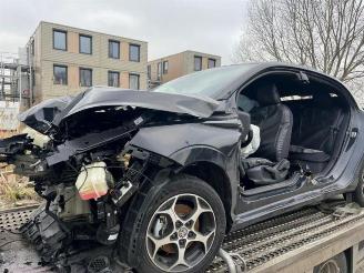 Vaurioauto  passenger cars MG 3 MG3, Hatchback, 2024 1.5 Hybrid+ 2024/2