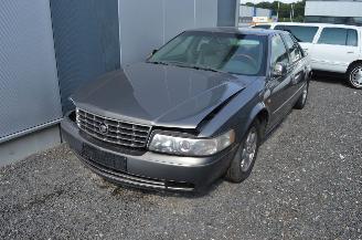 Vaurioauto  passenger cars Cadillac STS 4.6 AUTOMAAT LEER LEER 1999/10