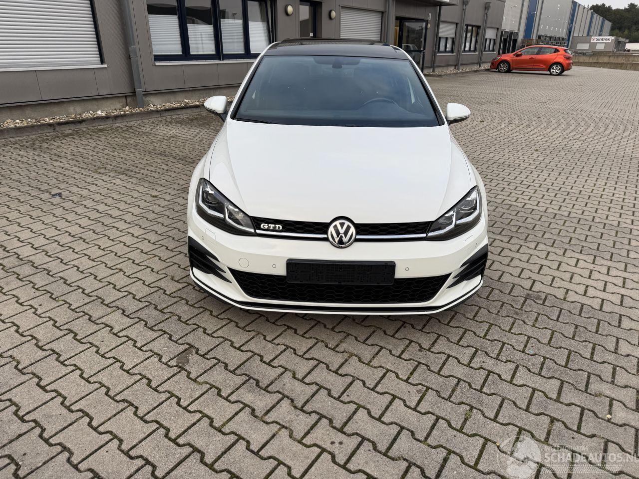 Volkswagen Golf 2.0 GTD LED PANORAMADACH VOLL