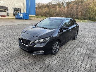krockskadad bil auto Nissan Leaf 2.Zero Edition Navi Sitzheizung 360 Kamera 2018/8