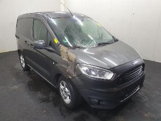 disassembly commercial vehicles Ford Transit Courier Van 1.5 TDCI Trend 2015/4