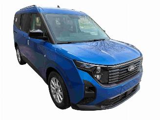 Auto da rottamare Ford Tourneo Courier M1 Limited 2024/8