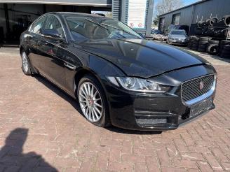 Autoverwertung Jaguar XE XE, Sedan, 2015 2.0d 180 16V 2015