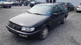 Sloopauto Volkswagen Passat 35I Zwart LC9Z Onderdelen Bumper Deur 1995/11