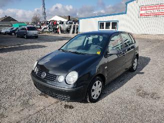 Démontage voiture Volkswagen Polo 9N 1.2 Schwarz LC9Z Onderdelen 2001/12