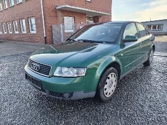Auto da rottamare Audi A4 2.0 Groen LZ6R Onderdelen ALT Motor 2002/7