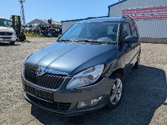 Salvage car Skoda Roomster 1.2 2014/1