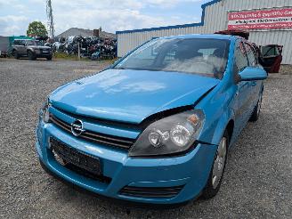 Sloopauto Opel Astra 1.6 2004/9