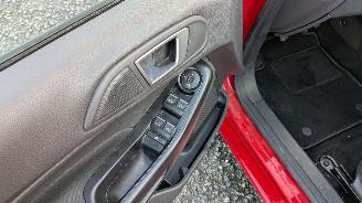 Ford Fiesta  picture 13