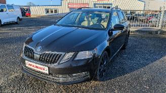 Unfallwagen Skoda Octavia 2.0 TDI 2017/6