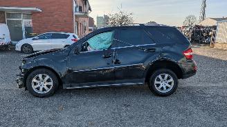 Mercedes M-klasse ML 350 CDI 4Matic picture 8