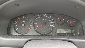 Nissan Almera  picture 14