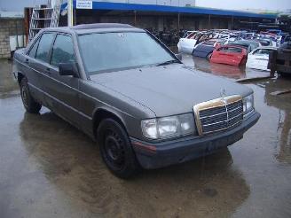 Sloopauto Mercedes 190-serie w201 1987
