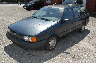 Sloopauto Volkswagen Passat 35I Blauw LA5U Onderdelen Deur Bumper 1990/3