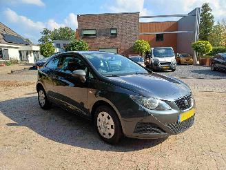 krockskadad bil auto Seat Ibiza 1.25 SC  Club airco 2010/6