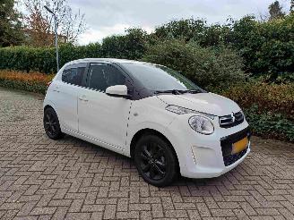 Vaurioauto  passenger cars Citroën C1 1.0 VTi Shine 5drs ac 2020/1