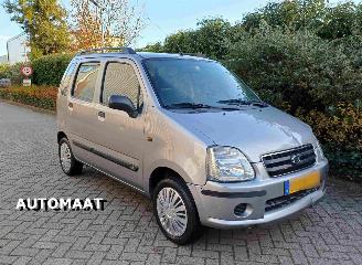 damaged passenger cars Suzuki Wagon-R+ 1.3 GLX automaat & airco 2004/3