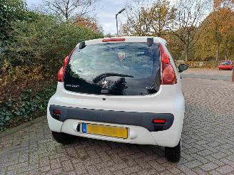 Peugeot 107 1.0 Access Accent airco  * MOTORSCHADE * picture 14