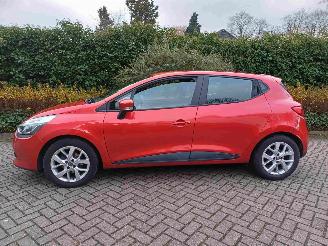 Renault Clio 1.5 dCi ECO Expression 5drs picture 16