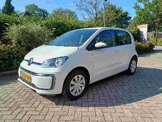 Vaurioauto  passenger cars Volkswagen e-Up!  2020/8