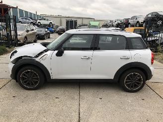 škoda osobní automobily Mini Countryman 1.6i E6 93000 km 2016/4