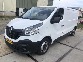 skadebil bedrijf Renault Trafic L2H1 16dci 89kW E6 Airco, Navi 2018/6