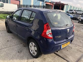 Dacia Sandero 12i 16v 55kW picture 5